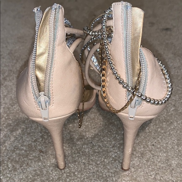 Zip up chain heels - Picture 3 of 5